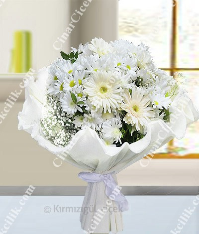 Tatlı Beyaz Kır Çiçek Buketi C-BUK152