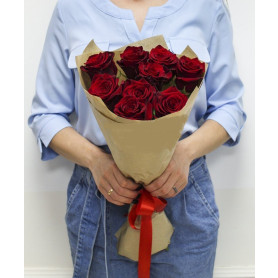 9 Adet Kırmızı Gül Buketi - Aşıklar Şehri | Çınar Çiçekçilik