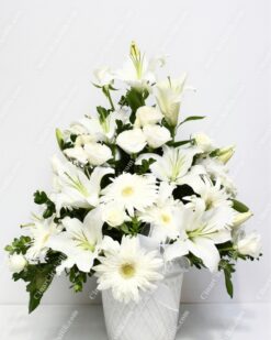 Beyaz Melek Lilyum Gül C-AR113