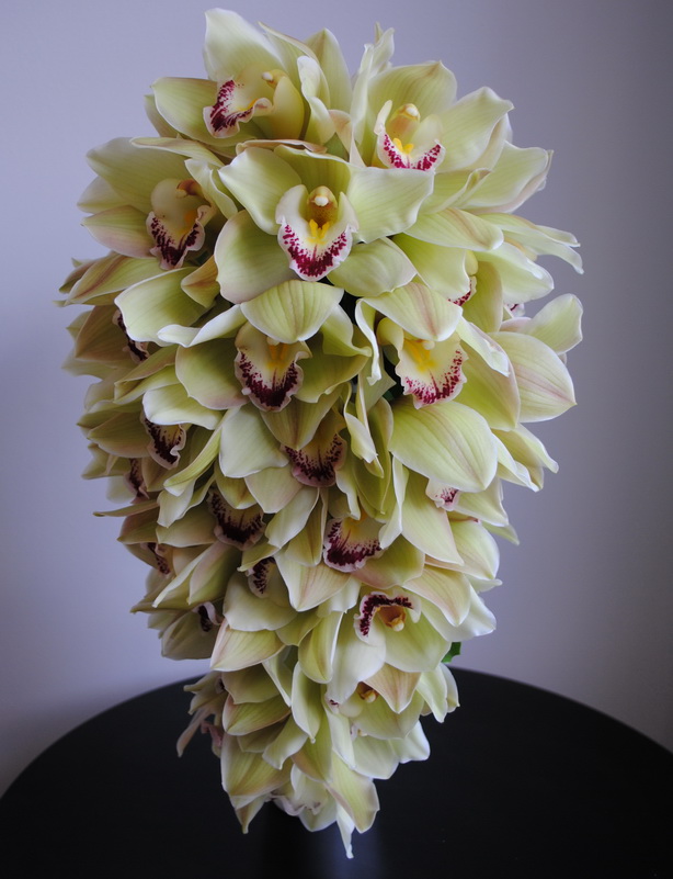 Açık Yeşil Gelin Buketi Sarkmalı - Görsel 2