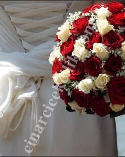 Gelin Buketleri Kırmızı Beyaz Gül