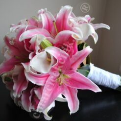 Beyaz Gala Pembe Lilyum Gelin Buketleri