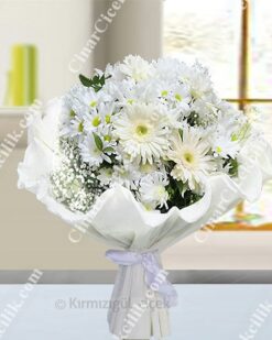 Tatlı Beyaz Kır Çiçek Buketi C-BUK152