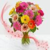 Sonsuz Sevgi – Cam Vazoda Renkli Gerbera Aranjmanı